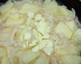 Foto langkah ke 3 dari resep Spanish Omelette / Telur Dadar Spanyol (Tortilla De Patatas).
