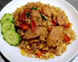 รูปขั้นตอนการทำที่ 5 ของ ข้าวผัดแหนมไก่
