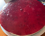 Foto del paso 6 de la receta: Tarta de queso con frutos del bosque y bizcocho 🍓🫐🍒