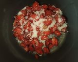 Foto langkah ke 4 dari resep Matcha Panna Cotta with Strawberry Compote.
