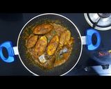A picture of step 5 of Fry Fish.