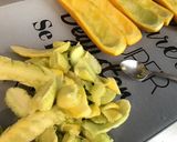 Une image de l'étape 3 de Courgettes jaunes farcies emmental et persil.