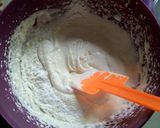 Foto langkah ke 4 dari resep Bolu Hongkong Keju Almond.