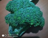 A picture of step 1 of Broccoli masala fry.