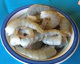 Foto del paso 1 de la receta: Camarones al mojo de ajo