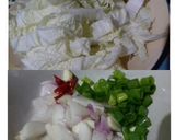 Foto langkah ke 1 dari resep Oseng Sawi Saus Tiram.