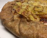 Foto del passaggio 7 della ricetta Galette integrale salata con patate