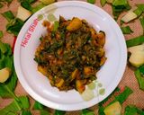 આલુ પાલક (Aloo Palak Recipe In Gujarati) રેસીપી સ્ટેપ4ફોટો