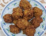 A picture of step 5 of Crispy aloo ke pakode.