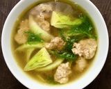 Hình bước làm 2 của món Canh Củ Hồi Thịt Viên