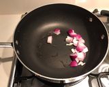 A picture of step 4 of Sweet and Sour Pork.