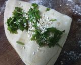 A picture of step 2 of Butter naan.