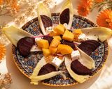 Foto del paso 1 de la receta: Ensalada de endivias con remolacha 🫜, naranja 🍊 melocotón 🍑 y queso feta🧀