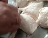 A picture of step 9 of Laadi Pav.