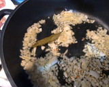 Foto del paso 1 de la receta: Pollo en salsa