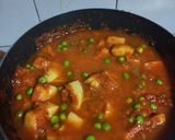 A picture of step 17 of Aloo Matar Curry.