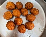 लौकी के कोफ़्ते की सब्ज़ी (lauki ke kofte ki sabji recipe in hindi) रेसिपी चरण 2 फोटो