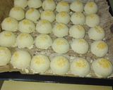 A picture of step 4 of Traditional cookies (gireba).