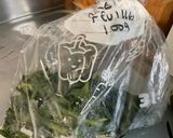 Une image de l'étape 1 de Courgettes et céleri branche grillés aux épices et graines de fenouil.