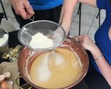 A picture of step 4 of Gâteau à la broche (Spike cake).