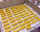 Foto langkah ke 4 dari resep Kastengel Keju.