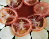 Foto del paso 2 de la receta: Carpaccio de calabacín y tomate