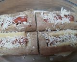 Foto langkah ke 4 dari resep Hot dog Raclette.