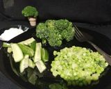 A picture of step 5 of Steamed Broccoli Salad.