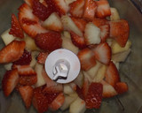 Foto del paso 1 de la receta: LICUADOS 1 2 3 🍒🍓🥝🍎🍌
