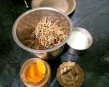 धनिया पंजिरी (Dhaniya Panjiri recipe in Hindi) रेसिपी चरण 3 फोटो