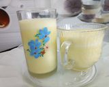 A picture of step 1 of Apple Milk Shake.