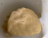 Foto del paso 3 de la receta: Tarta dulce rellena de dulce de leche con coco