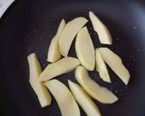 Foto del passaggio 1 della ricetta Patate Saporite