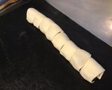 Une image de l'étape 6 de Feuilletés apéritifs pruneaux, miel et chèvre.