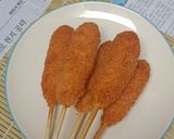 Foto langkah ke 4 dari resep Corndog Sosis dan Mozzarella.