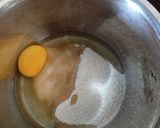 Foto langkah ke 2 dari resep Bolu Kukus Ubi Ungu.