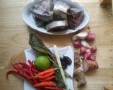 Foto langkah ke 1 dari resep Asam padeh ikan tongkol.