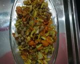 સ્પાઉટ ભેળ(Sprout Bhel Recipe in Gujarati) રેસીપી સ્ટેપ8ફોટો