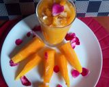 केसर बदाम मँगो मिल्क शेक (kesar badam mango milk shake recipe in marathi) रेसिपी स्टेप 3 फोटो 