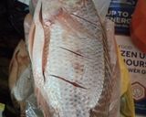 A picture of step 1 of Steamed fish.
