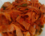 Foto del paso 2 de la receta: Chiles rellenos envueltos en pasta de hojaldre
