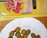 Besameles csirkemell sonkával olívabogyóval recept fázis 3 fotója