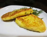 Une image de l'étape 5 de Recette anti-gaspi avec des restes de purée : galettes de purée.