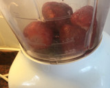 Foto del paso 2 de la receta: 🍓Helado o mousse de frutilla🍓