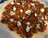 Foto del paso 8 de la receta: Pizza de masa quebrada con soja texturizada y champiñones 🍄