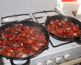 Foto del paso 2 de la receta: Cangrejos de rio con tomate