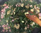Foto del paso 2 de la receta: 557. Hojaldre de espinacas y setas (principal verduras)