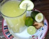 A picture of step 5 of Cucumber drink.