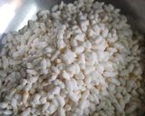 A picture of step 1 of Puffed rice vada.