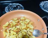आलू की भुजिया (aloo ki bhujia recipe in Hindi) रेसिपी चरण 2 फोटो